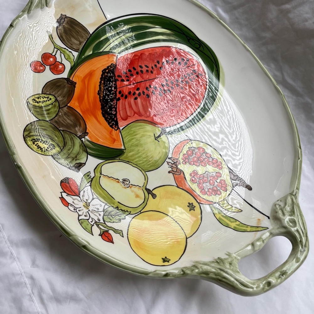 CWC Italian Jumbo Kiwi, Pomegranate, and Watermelon Oversized
Platter